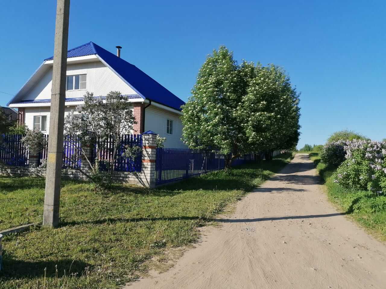забор из штакетника Синий Ультрамарин фото3 в Сосновом Бору