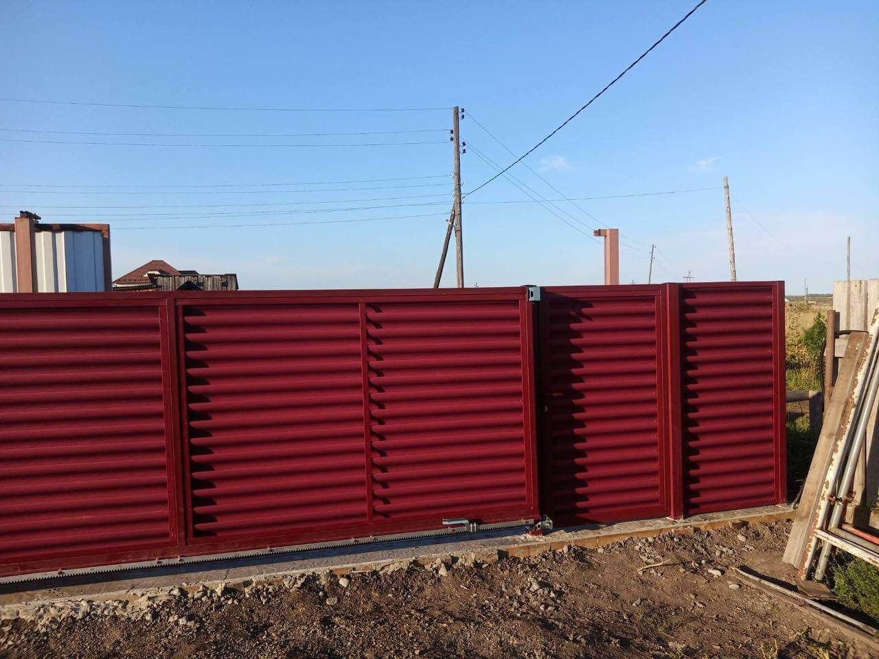 Забор-жалюзи 44м RAL3005/3005 Красное Вино двусторонний фото 2 в Сосновом Бору