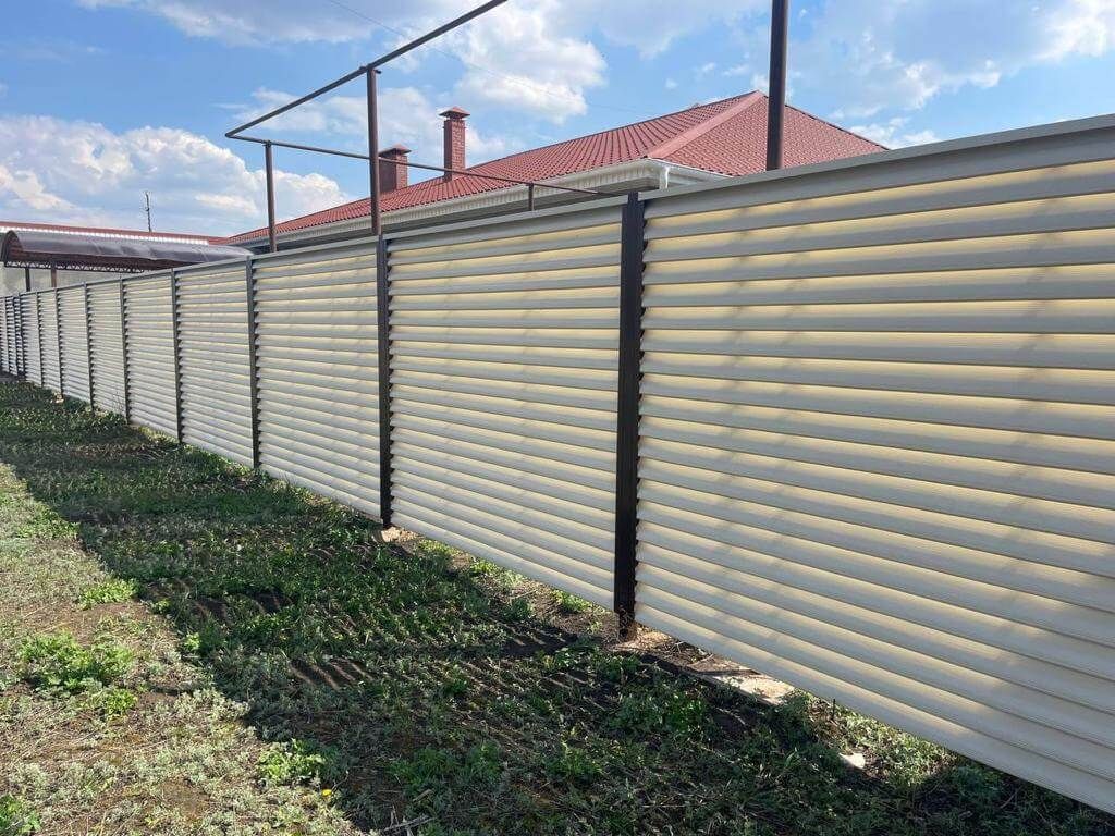 Забор из ламелей Еврожалюзи 25м RAL1015/1015 Слоновая Кость двусторонний фото 2 в Сосновом Бору
