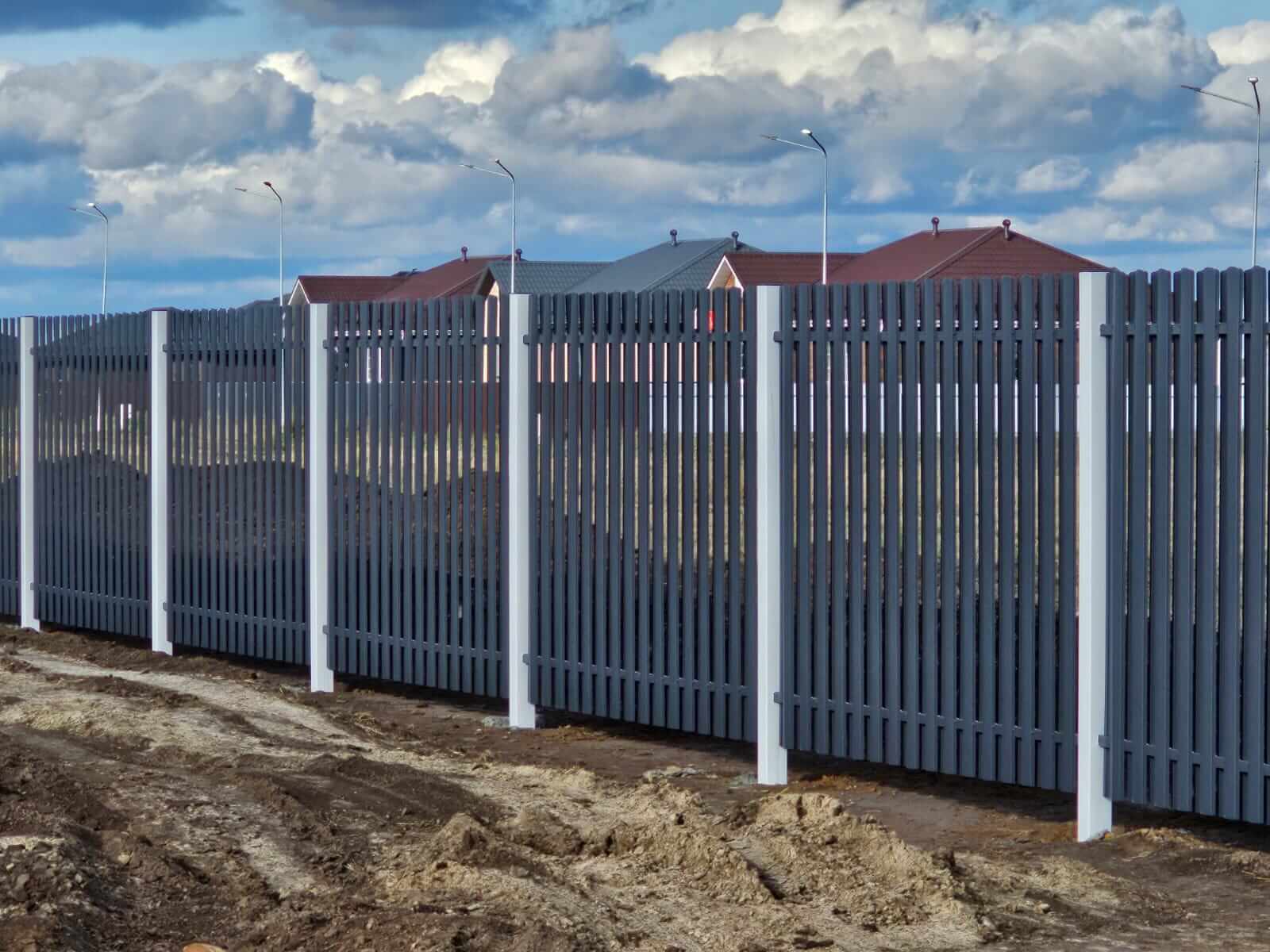 Забор из евроштакетника 234м RAL7024/7024 Серый Графит двусторонний в Сосновом Бору
