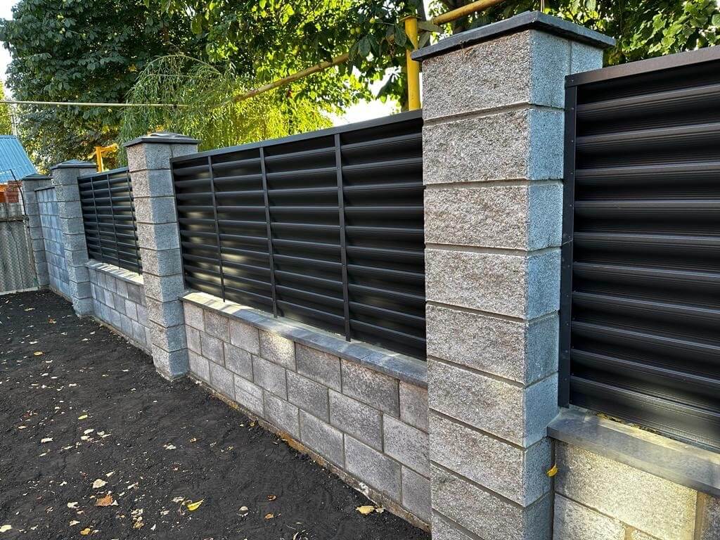 Забор-жалюзи 19м RAL7024/7024 Серый Графит двусторонний MATTE фото 6 в Сосновом Бору