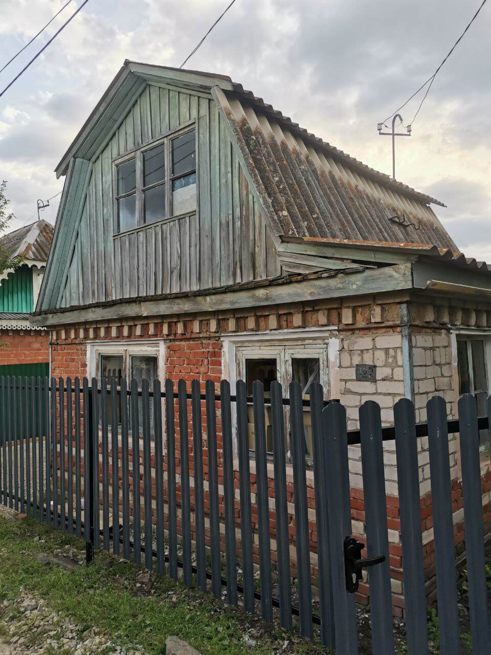 Забор из евроштакетника 7м RAL7024/7024 Серый Графит двусторонний фото 2 в Сосновом Бору