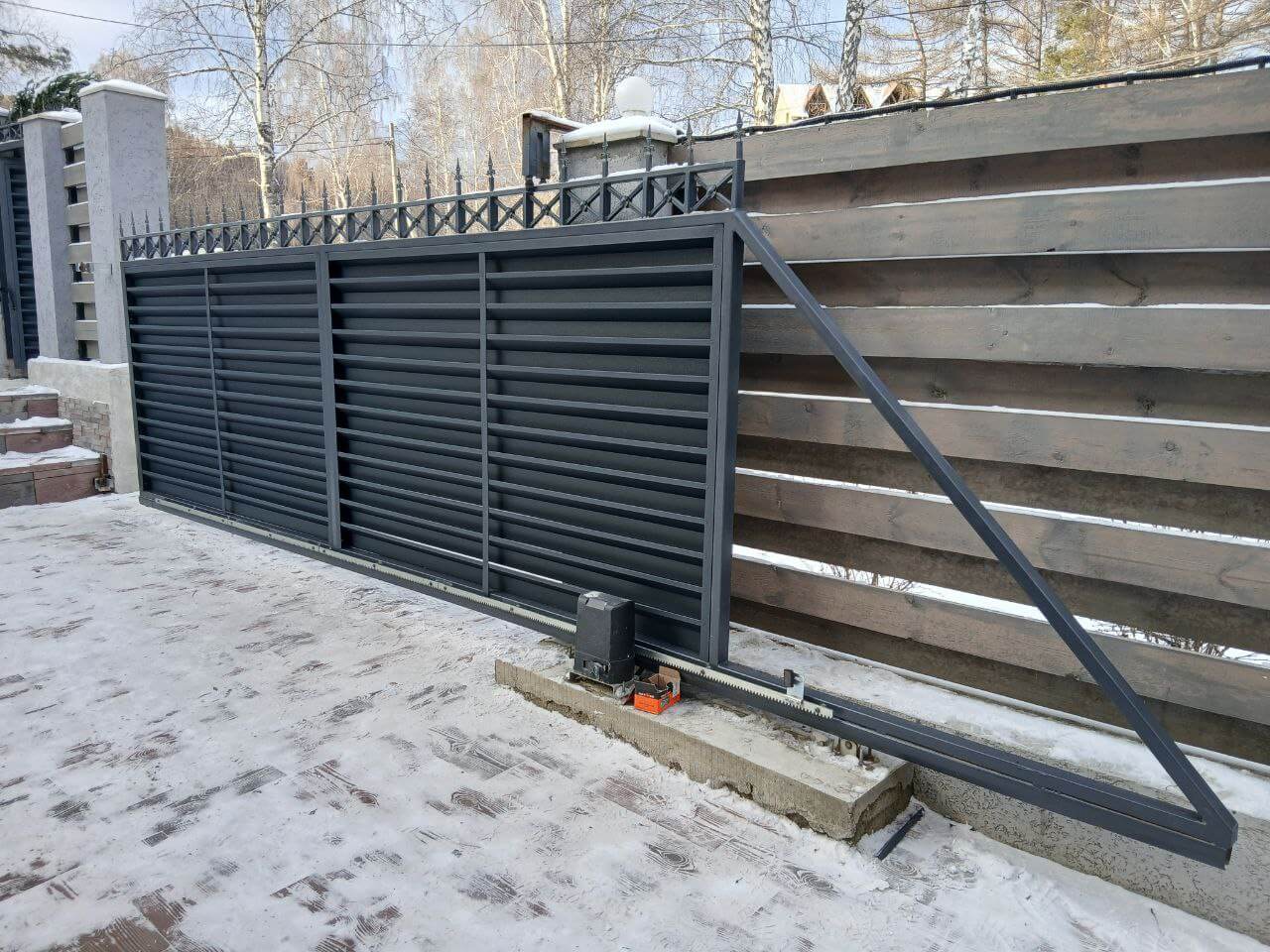 Входная группа из ламелей Хай-Тек RAL7024/7024 Серый Графит двусторонний МАТТЕ фото 23 в Сосновом Бору