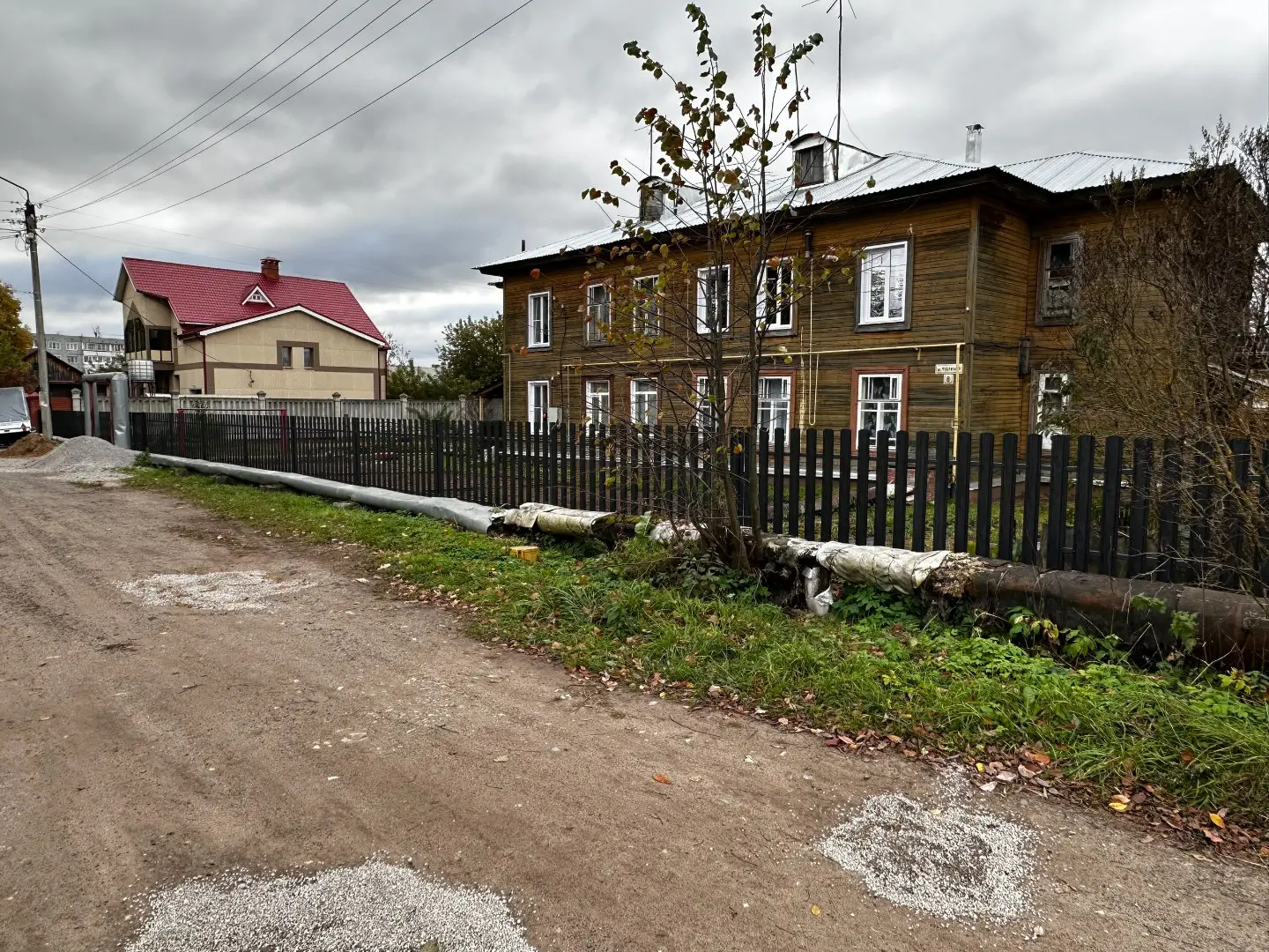 Забор из евроштакетника 63м Черное Дерево 3D Принтек фото 2 в Сосновом Бору